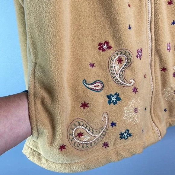 VINTAGE Tradition Country Paisley Embroidered Fleece Jacket Tan Zip Grandma L - Picture 6 of 11